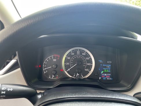 Used 2022 Toyota Corolla LE image 15