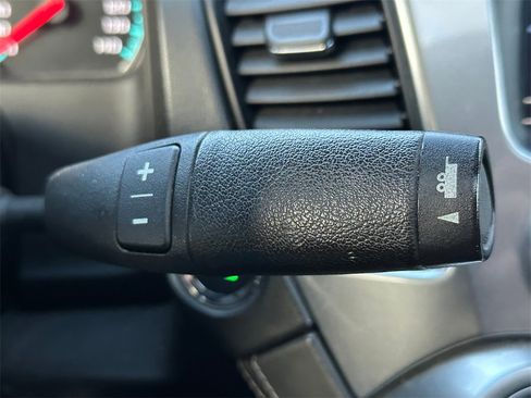 Used 2019 Chevrolet Tahoe Premier image 17