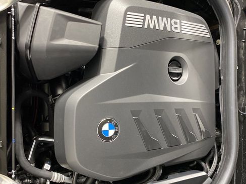 New 2026 BMW 530i xDrive w/ Premium Package image 28