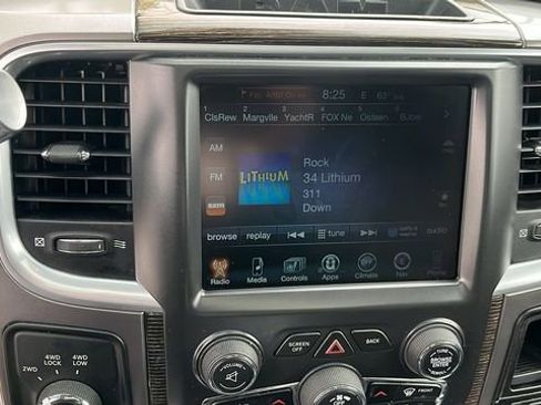 Used 2017 RAM 2500 Limited AWD/4WD image 11