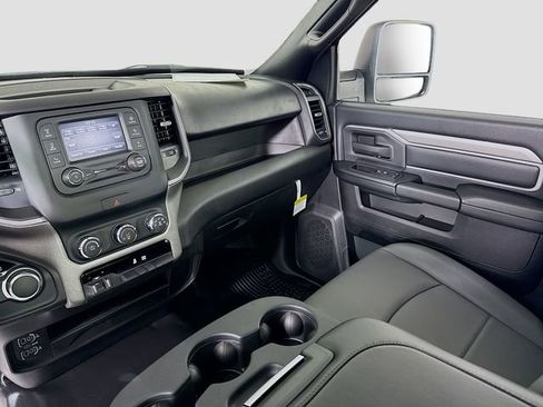 Used 2024 RAM 2500 Tradesman image 21