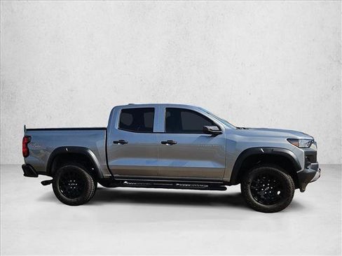 Certified 2024 Chevrolet Colorado Trail Boss w/ Advanced Trailering Package AWD/4WD image 4