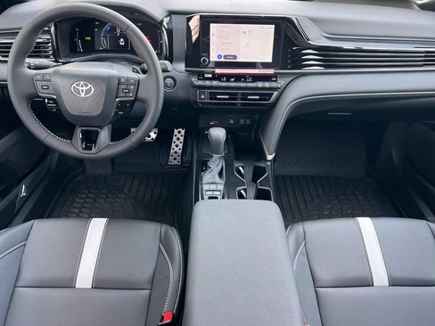 New 2026 Toyota Camry SE w/ Convenience Package FWD image 13