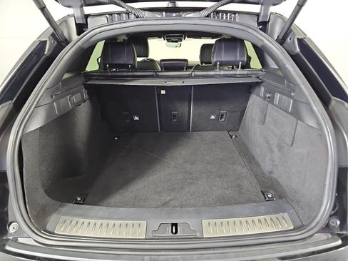 Used 2020 Land Rover Range Rover Velar S AWD/4WD image 12