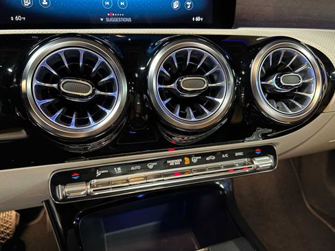 Certified 2023 Mercedes-Benz CLA 250 4MATIC image 30