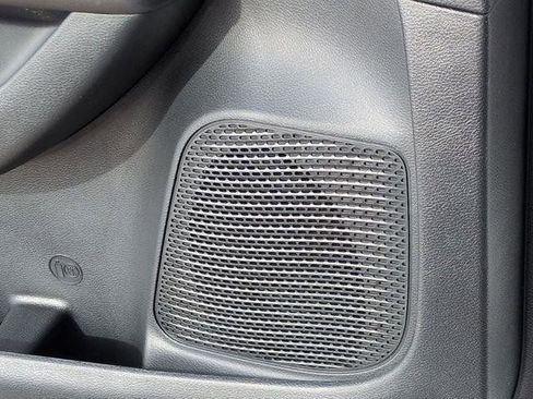 New 2026 Chrysler Pacifica Select FWD image 16