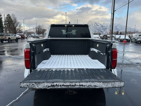 Certified 2025 Toyota Tacoma SR5 image 23