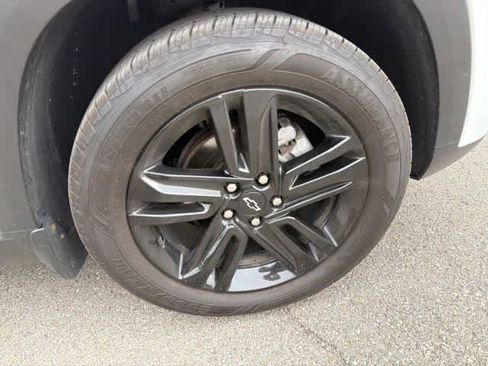 Used 2024 Chevrolet Trax ACTIV FWD image 19