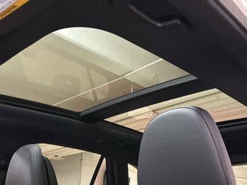 Used 2026 Mercedes-Benz GLC 300 GLC 300 image 26