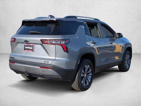 New 2026 Chevrolet Equinox LT w/ Safety and Technology Package image 2