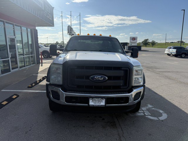 Used 2014 Ford F550 2WD Regular Cab Super Duty image 16