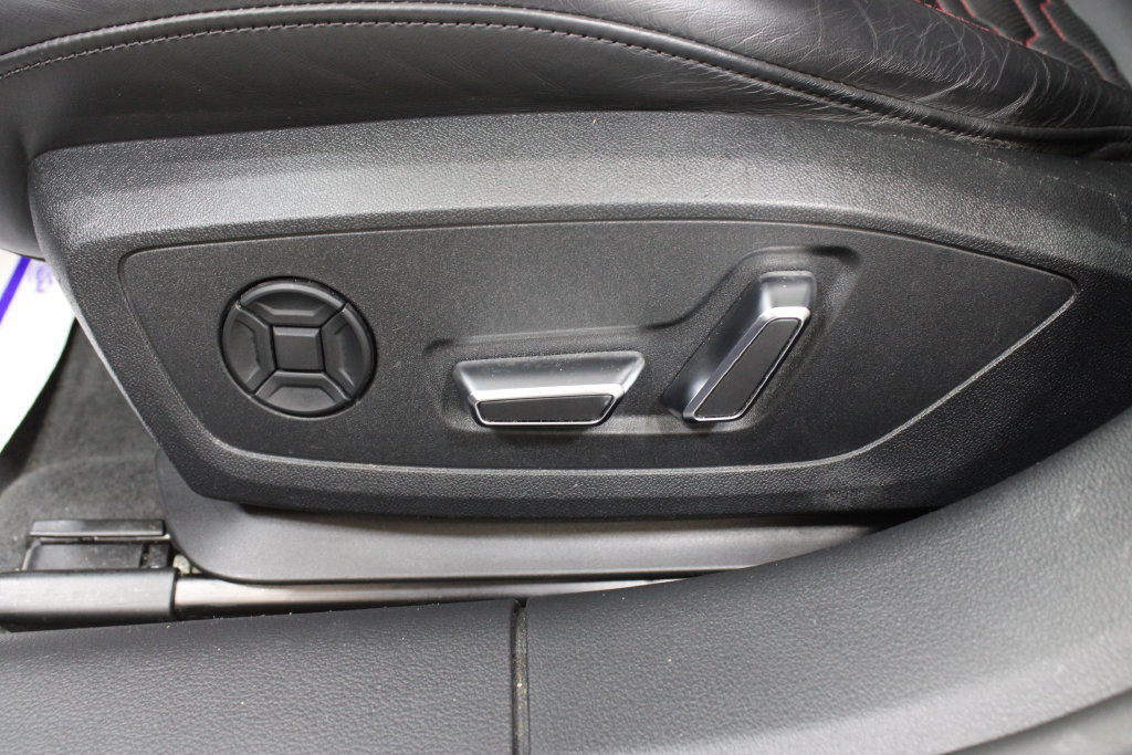 Used 2023 Audi RS 7 Sportback AWD/4WD image 21