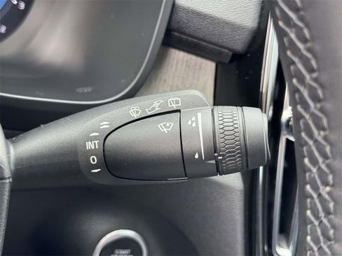 Certified 2023 Volvo XC40 B5 Plus w/ Driver Assist Package image 23