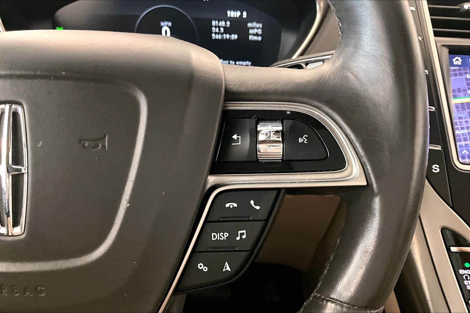 Used 2019 Lincoln Nautilus Reserve FWD image 23