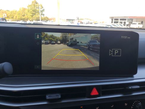 New 2026 Kia Sorento LX FWD image 23