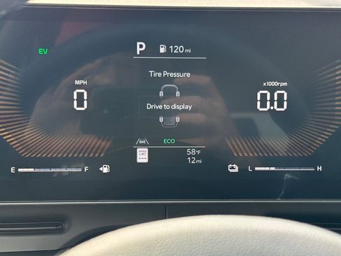 New 2026 Kia Carnival EX image 26