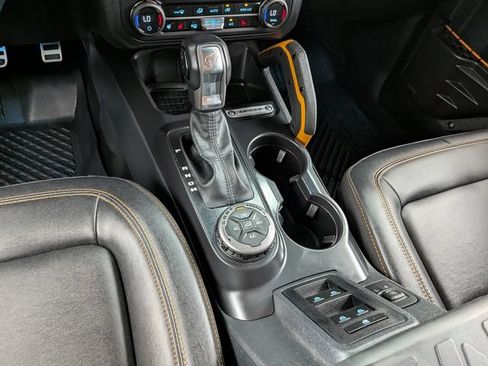 Certified 2024 Ford Bronco Badlands AWD/4WD image 30