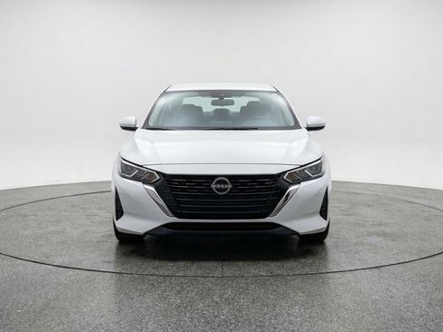 Used 2025 Nissan Sentra S FWD image 2