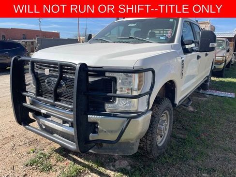 Used 2018 Ford F250 XL w/ Power Equipment Group image 2