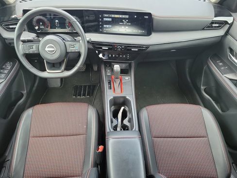 Used 2025 Nissan Kicks SR AWD/4WD image 24
