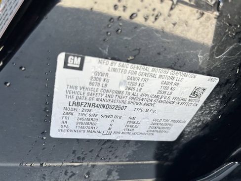 Used 2022 Buick Envision Essence w/ Technology Package I image 14