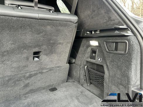 Used 2020 BMW X7 xDrive40i w/ M Sport Package AWD/4WD image 32