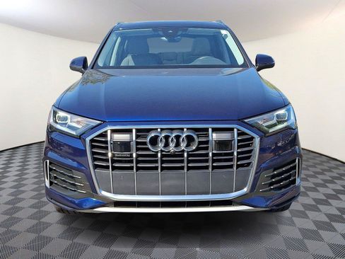 Certified 2023 Audi Q7 2.0T Premium AWD/4WD image 2