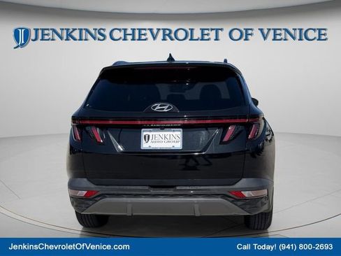 Used 2023 Hyundai Tucson Limited FWD image 4