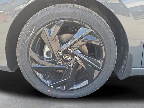 New 2026 Hyundai Elantra SEL Sport Premium FWD image 28