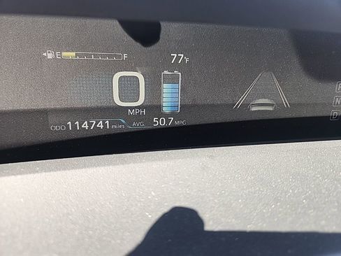 Used 2016 Toyota Prius Three Touring image 13