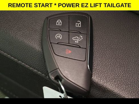 Used 2023 Chevrolet Silverado 1500 RST w/ Z71 Off-Road Package AWD/4WD image 12