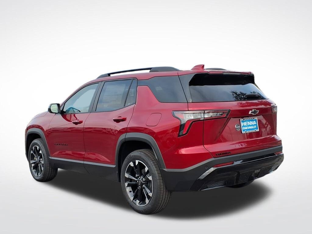 New 2027 Chevrolet Equinox RS w/ LPO, Floor Liner Package FWD image 5