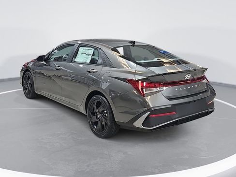 New 2026 Hyundai Elantra Sport FWD image 7