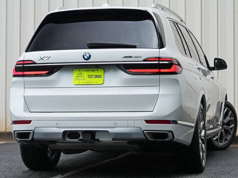 Used 2024 BMW X7 xDrive40i AWD/4WD image 5