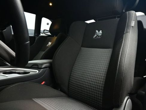 Used 2022 Dodge Challenger R/T Scat Pack image 39