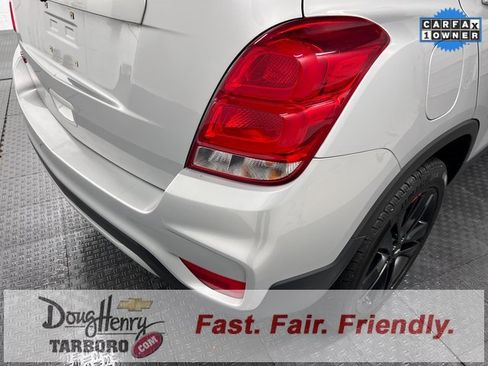 Used 2019 Chevrolet Trax LT w/ Redline Edition image 14