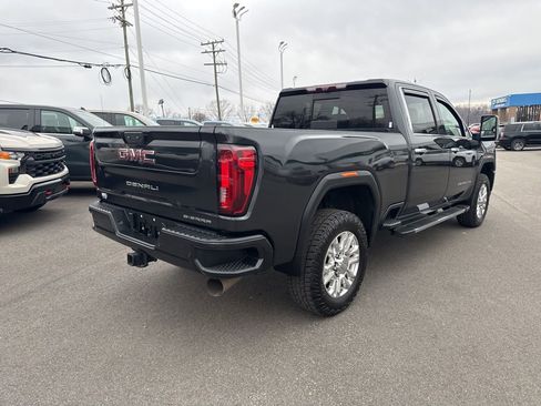 Used 2021 GMC Sierra 2500 Denali w/ Technology Package image 5
