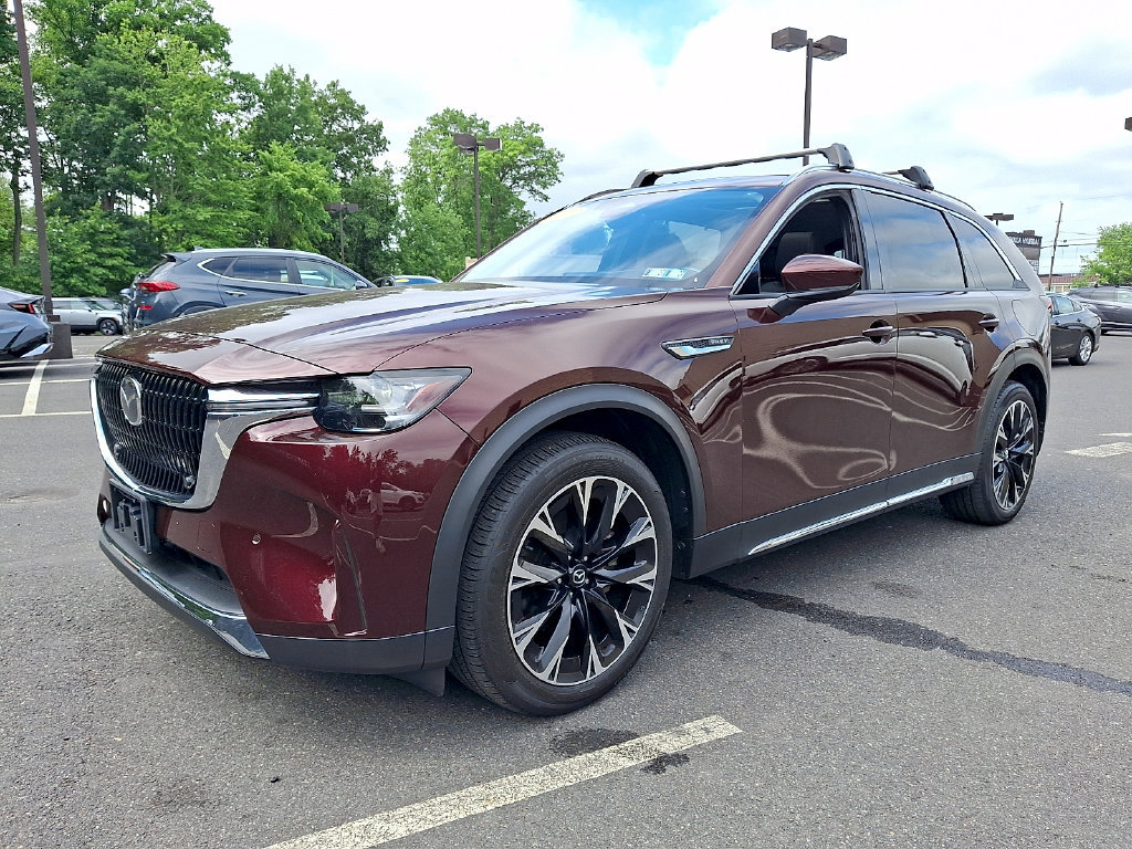 Used 2024 MAZDA CX-90 Plug-In Hybrid w/ Premium Pkg AWD/4WD image 3