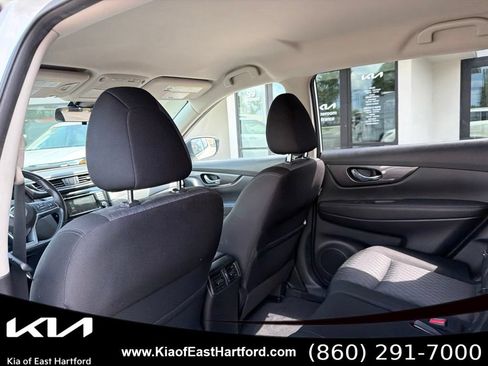 Used 2019 Nissan Rogue SV w/ Premium Package AWD/4WD image 20