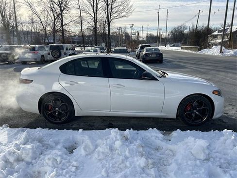 New 2025 Alfa Romeo Giulia AWD w/ Driving Assist Package image 9