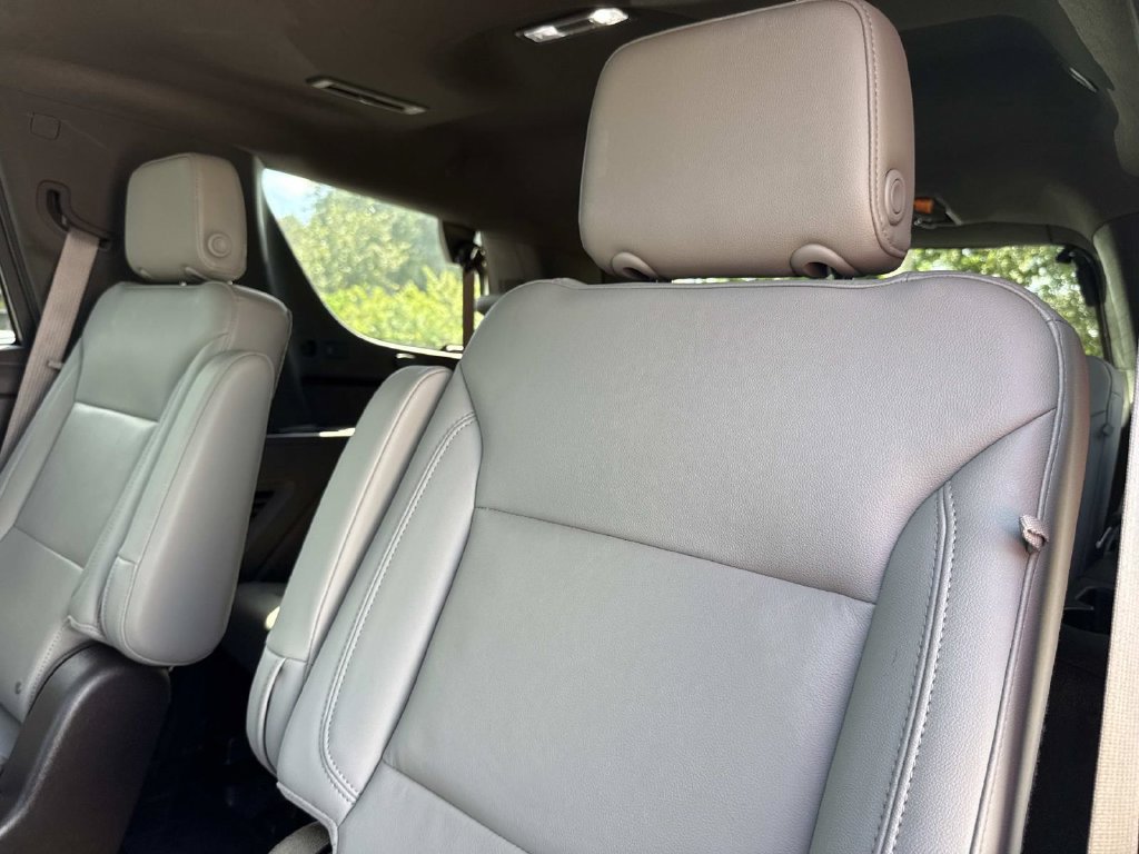 Used 2021 Chevrolet Tahoe LT w/ LT Signature Package AWD/4WD image 15