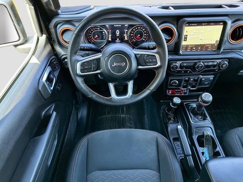 Used 2022 Jeep Gladiator Mojave w/ Trailer Tow Package image 21