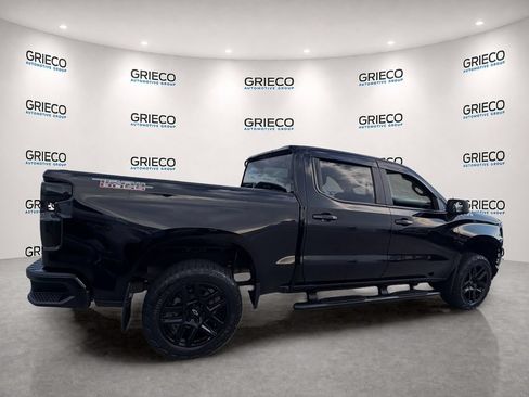 Used 2021 Chevrolet Silverado 1500 Custom Trail Boss AWD/4WD image 7