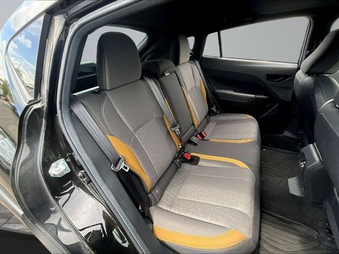 Certified 2025 Subaru Crosstrek 2.5i Sport w/ Crosstrek Mirror Package AWD/4WD image 21