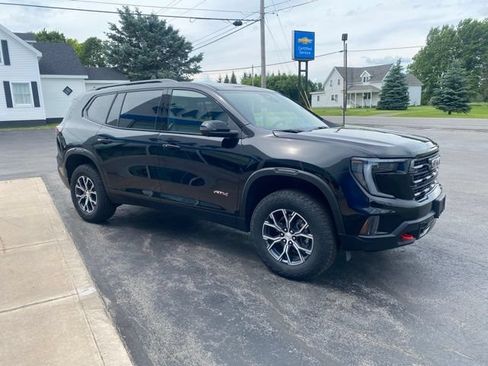 Used 2026 GMC Acadia AT4 w/ LPO, Floor Liner Package AWD/4WD image 5