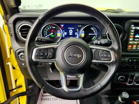 Used 2023 Jeep Wrangler Unlimited Sahara w/ Cold Weather Group AWD/4WD image 12