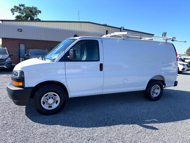Used 2025 Chevrolet Express 2500 w/ Driver Convenience Package RWD image 1