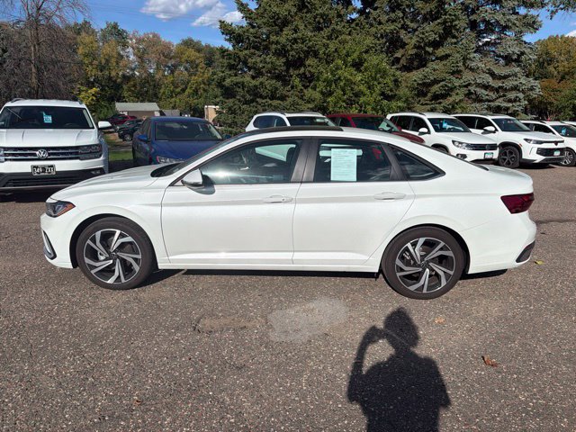 Certified 2026 Volkswagen Jetta SEL FWD image 6