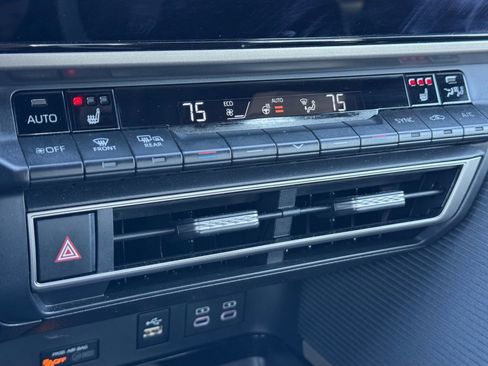 Certified 2025 Toyota Camry SE w/ Multimedia Upgrade Package image 33