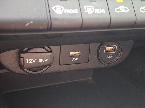 Used 2023 Hyundai Elantra SEL FWD image 24